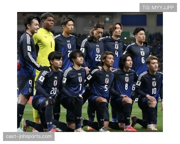 日本队在亚洲杯初期小组赛阶段表现平稳,阵容轮换面对多场不同对手均展现稳定竞技状态 日本队在亚洲杯初期小组赛阶段表现平稳,阵容轮换面对多场不同对手均展现稳定竞技状态